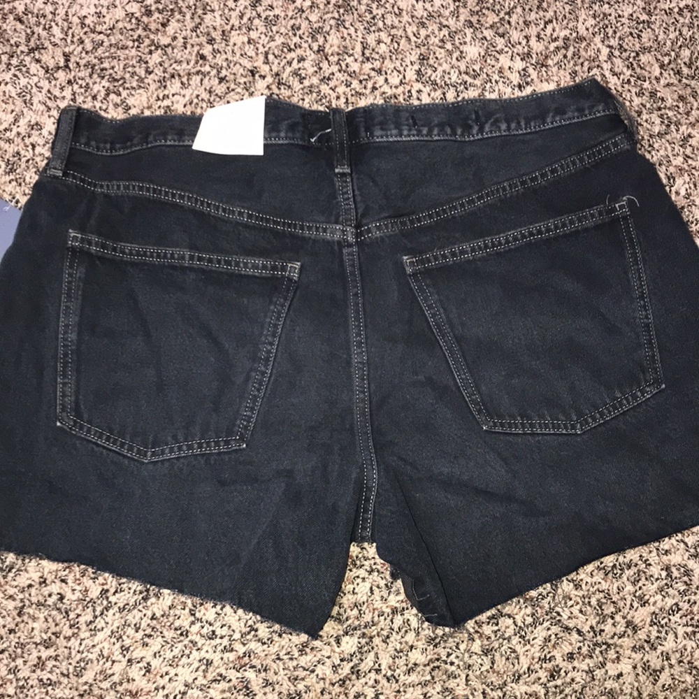 Universal Thread Women's Mid-Rise 90's Baggy Jean Shorts Black Wash | NWT! - Picture 6 of 11
